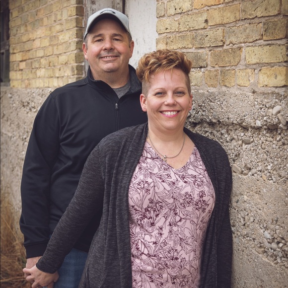 Meet your Posher, Amy - Picture 1 of 1